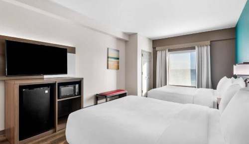 One Room Suite with Two Queen Beds and Sofa bed - Non Smoking