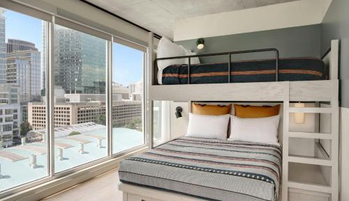 Room with One Specialty Bed and City View