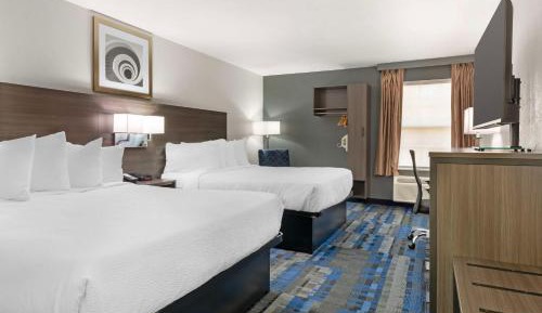 Queen Room with Two Queen Beds - Non-Smoking