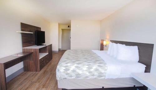 King Room - Mobility Access/Non-Smoking