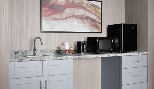 1 Bedroom Suite with 2 Queen Bed, Sofa bed, Balcony