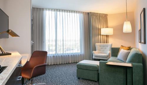 One-Bedroom Suite