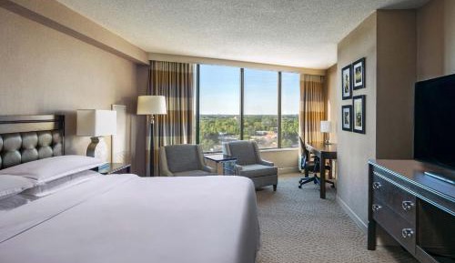 Guest Room, 1 King
