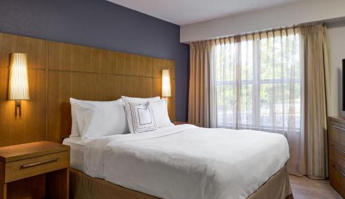 2 Bedroom Suite