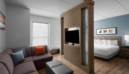 King Studio Suite