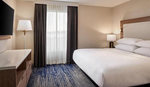 Club level, Guest room, 1 King, Sofa bed