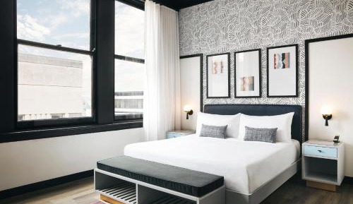 Standard King Room