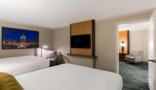 Two-Bedroom Suite