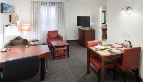 One-Bedroom Suite