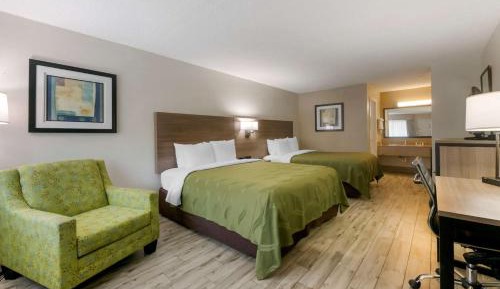 Queen Room with Two Queen Beds - Non-Smoking