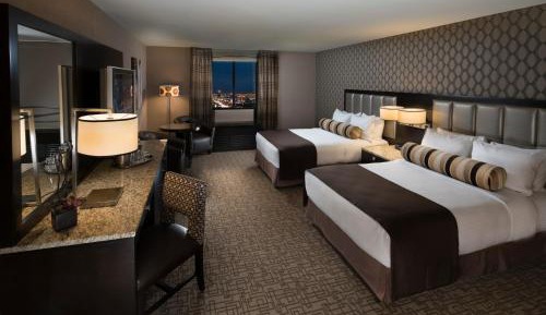 Gold Tower Deluxe with Two Double Beds