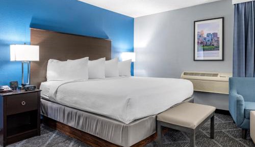 King Room with Sofa Bed and Walk-In Shower
