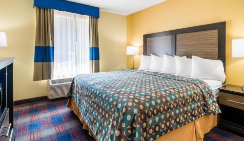 One King Bed One Double Bed Suite