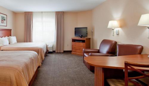 Double Studio Suite with Two Double Beds - Disability Access