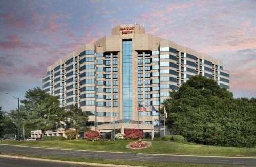 Herndon Hotel | Washington Dulles Marriott Suites